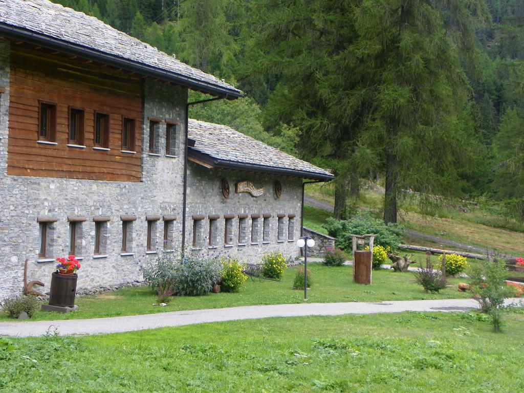 Hotel Les Granges La Thuile Εξωτερικό φωτογραφία
